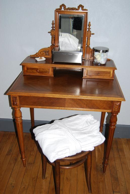 Chambre D'Hotes L'Ambroise トロワ エクステリア 写真