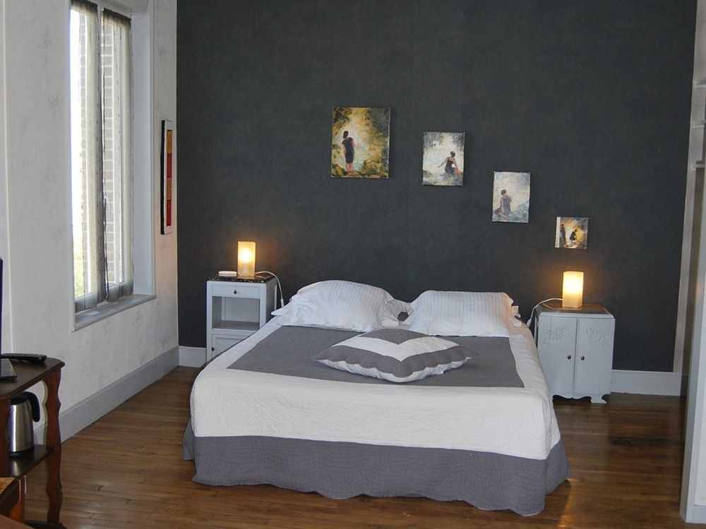 Chambre D'Hotes L'Ambroise トロワ エクステリア 写真